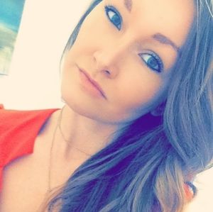 Meet your Posher, Lucy